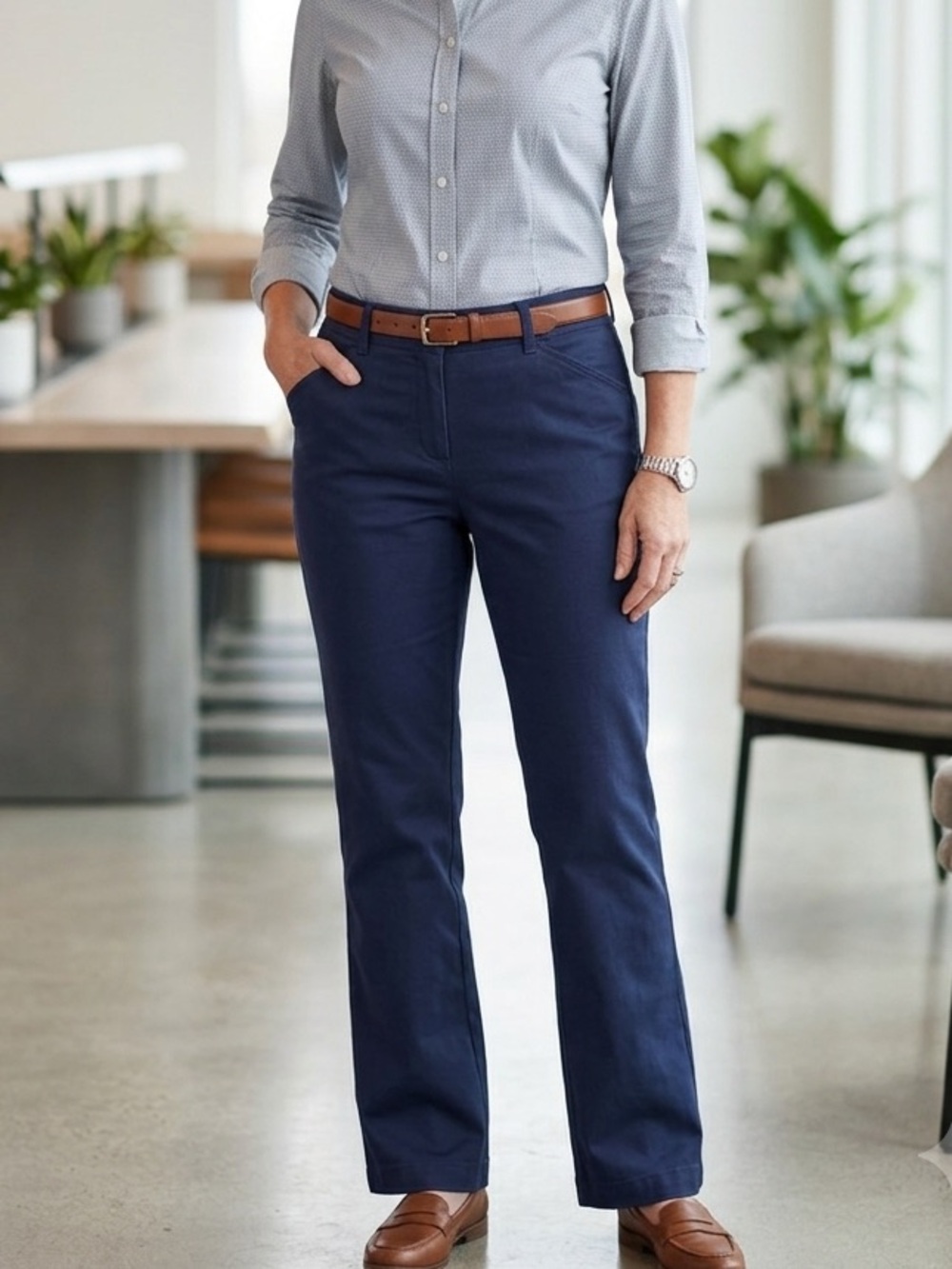 Lands' End Navy Women's Straight Leg Trousers  size 4 Pants
